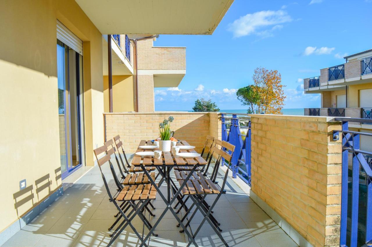 Homiday - Green Bay Village Пинето Экстерьер фото